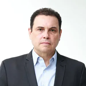 Carlos Ricardo Benavídez, fiscal de la Fedefútbol desde 2022 (FCRF).