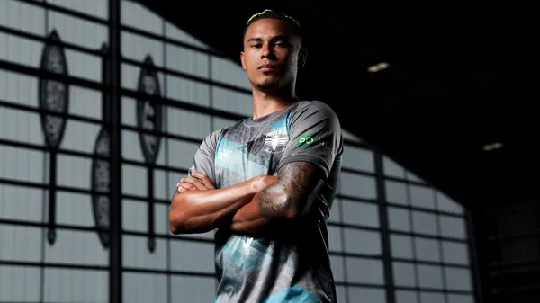 Youstin Salas regresa de su préstamo en el Phoenix de Nueva Zelanda.