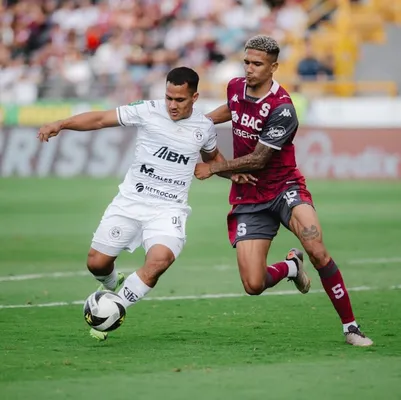 Harry Rojas pasó de Sporting FC a San Carlos, y luego se quedó sin equipo (Instagram):