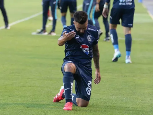 Rodrigo Gómez regresará para el Clásico ante Olimipia.