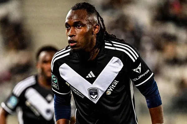 Alberth Elis - Girondins de Burdeos