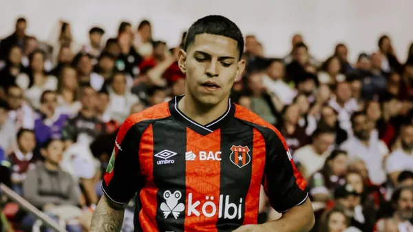  Alejandro Bran fue desafectado de la Selección de Costa Rica, confirmó Fedefútbol (LDA).