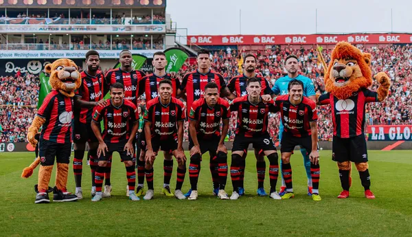 Alajuelense reaccionó en el complemento (LDA).
