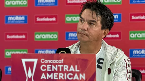 Vladimir Quesada habló en conferencia de prensa. (