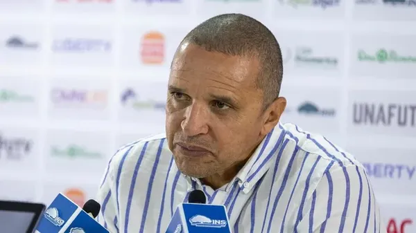 Erick Lonnis - director del Comité Técnico en Saprissa