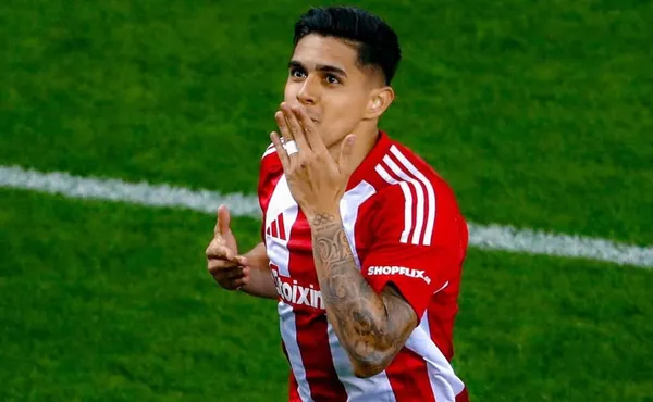 Luis Palma está haciendo su propio camino en Europa.