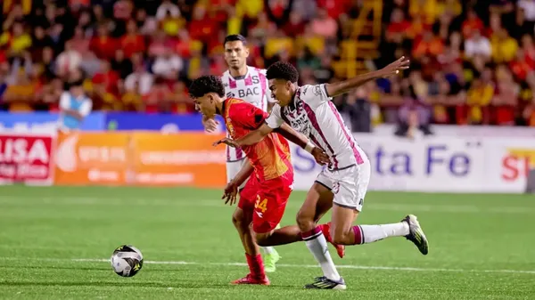 Andy Rojas se quiere ir de Herediano.