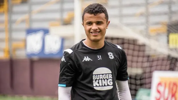 Fabricio Alemán es bucado por dos clubes de Costa Rica.