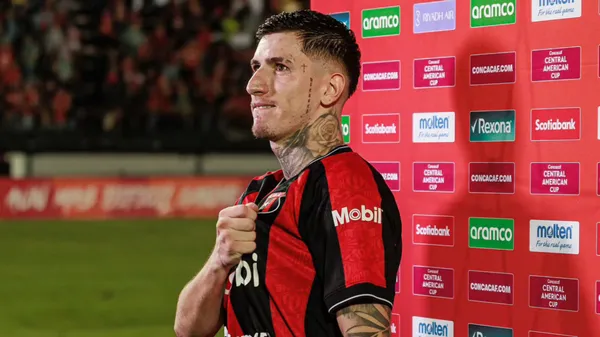 Canhoto podrá jugar la ida ante Pumas (LDA).