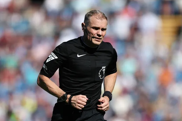 Graham Scott dirigió por más de una década en la Premier League. (Gett Images)