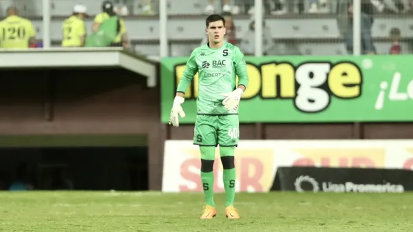 Abraham Madriz tiene posibilidades de ser titular ante Puntarenas (Saprissa).
