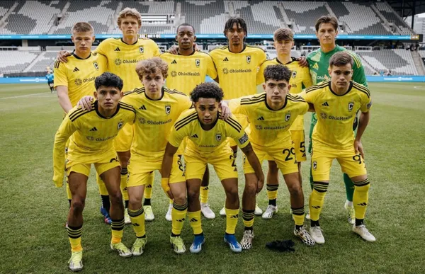 Nicholas Hagen debuto en el Columbus Crew II. (