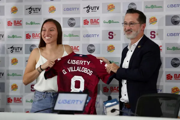 Gloriana Villalobos, histórica de Saprissa y gemela de Mauricio. (Saprissa)
