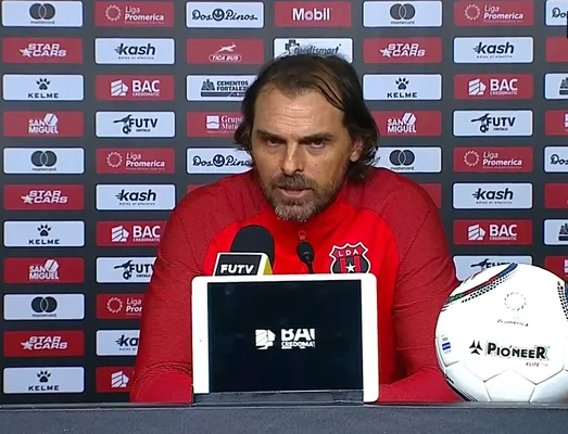 Andres Carevic reconoció la superioridad del rival y pidió disculpas