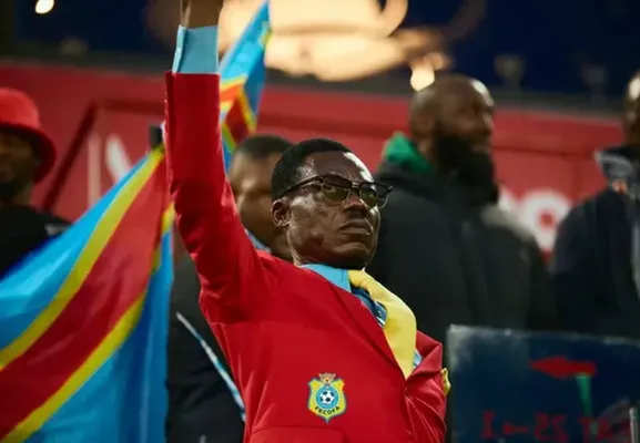 Michel Kuka Mboladinga es un símbolo de la selección congoleña (Instagram).