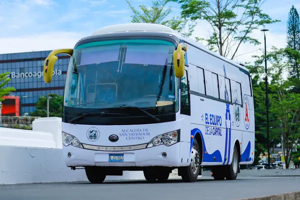 El autobús que donó la Alcaldía