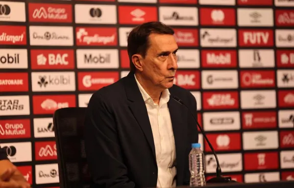 Alexandre Guimarães - Alajuelense 