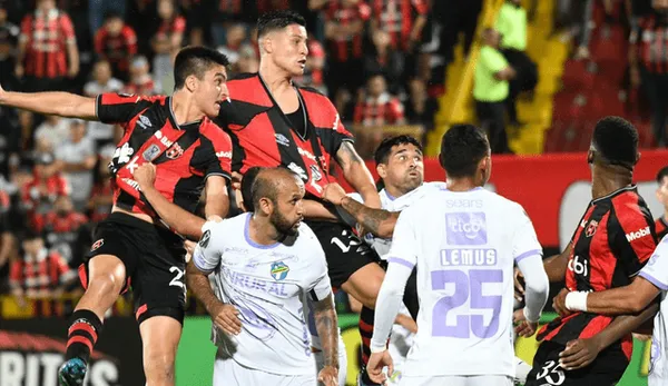 Alajuelense vs. Comunicaciones / Copa Centroamericana 2024
