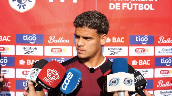 Edward Cedeño disputó 28 partidos con Tarazona, en los cuales aportó un gol y 4 asistencias. (