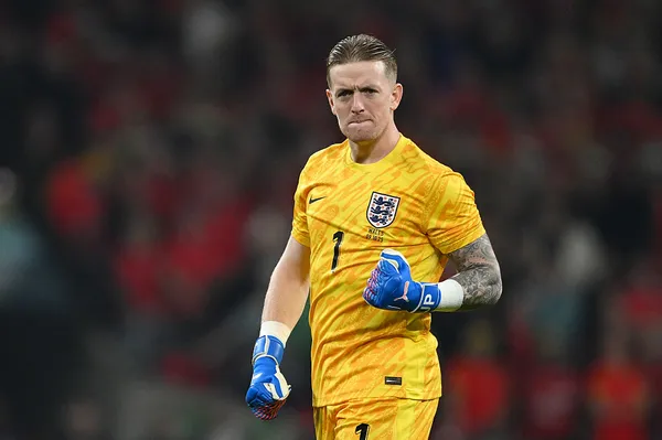 Pickford estará en el banco de suplentes en el partido por el tercer puesto del Mundial 2026 (Getty Images).