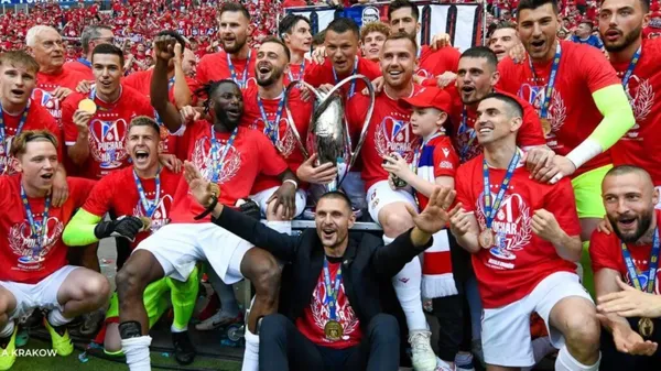 Albert Rudé se consagró campeón en Polonia. (