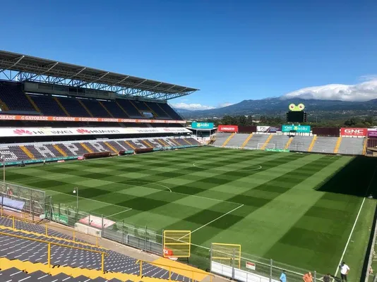 Saprissa recibe este domingo a Herediano