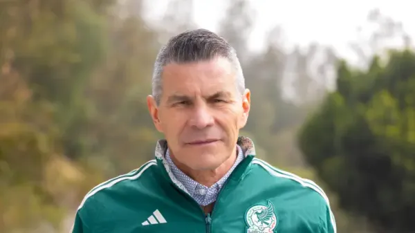 Alfredo Tena durante su último paso como entrenador. (