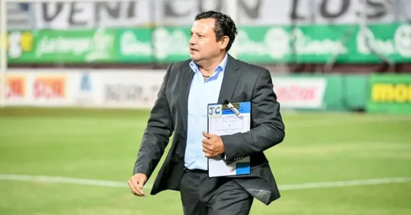Jeaustin Campos desea dirigir una selección nacional. (