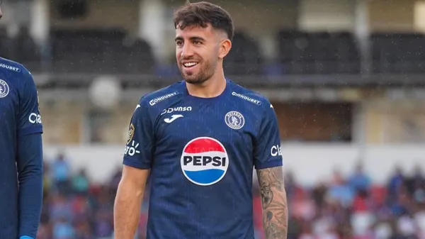 Agustín Auzmendi podría seguir su carrera en San Lorenzo.