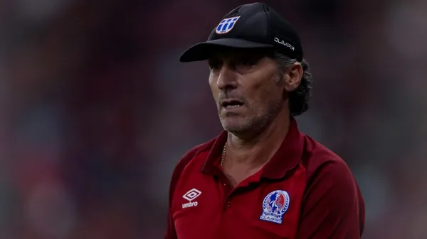 Pedro Troglio - Olimpia 