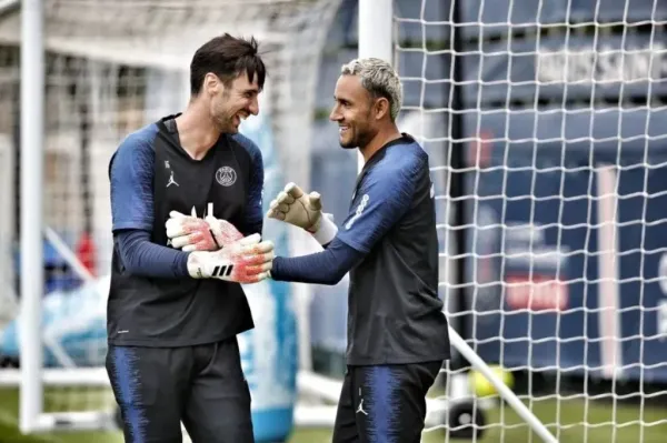 Keylor Navas y Sergio Rico - PSG