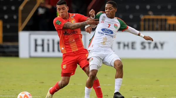 Orlando Galo es el titular indiscutido en el centro del campo de Herediano. (