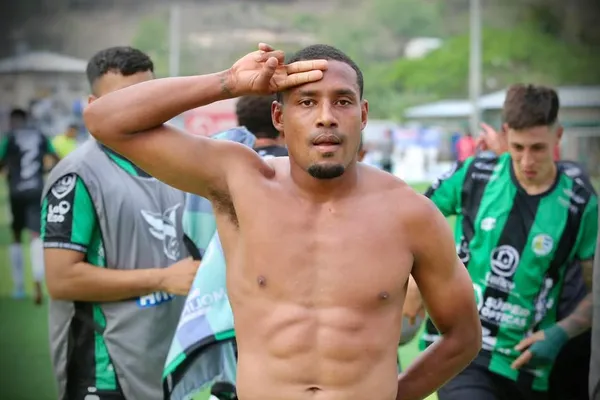Luis Santamaría fue quien le dio la salvación a Juticalpa del descenso.