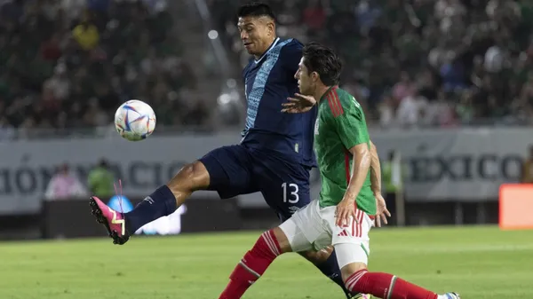 Guatemala podría volver a cruzarse con México, que será anfitrión del Mundial 2026. (