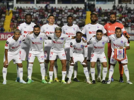 Olimpia quedó eliminado en las últimas dos fases de grupos de la Copa CA.