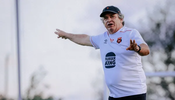 El Machillo Ramírez asumió, debutó y empató ante Saprissa. (LDA)