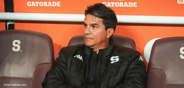 Vladimir Quesada con Saprissa / Prensa SAP