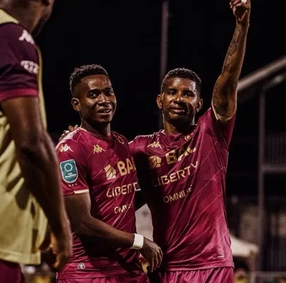 Fidel Escobar y Tomás Rodríguez irán a la Copa del Mundo con Panamá (X).