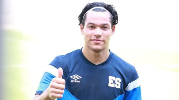 Francis Castillo ya entrena con la mayor de El Salvador. (