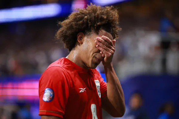 Adalberto Carrasquilla no estará disponible para el duelo con Croacia (Getty Images).