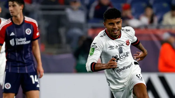 Johan Venegas analizó la derrota frente a New England. (