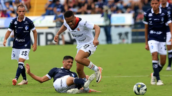 La última vez que se enfrentaron, el 22 de septiembre, Alajuelense le ganó 2-1 a Cartaginés con un doblete de Jonathan Moya. (