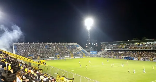 Estadio Francisco Morazán (Wikipedia).
