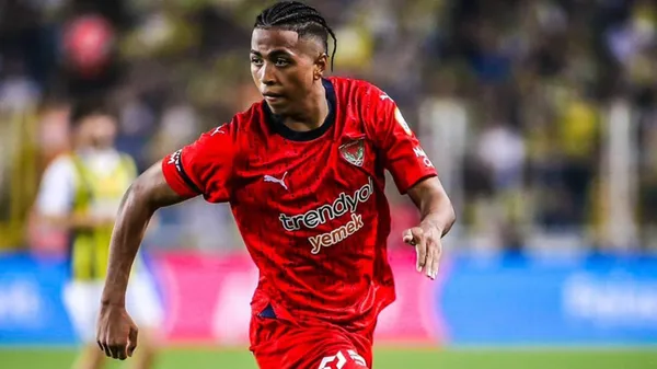Rigoberto Rivas con el Hatayspor (