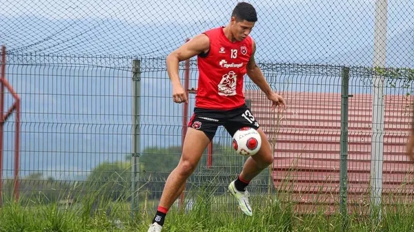 Alexis Gamboa con la Liga Deportiva Alajuelense