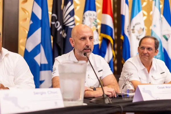 Osael Maroto formó parte del Congreso de la UNCAF (FCRF).