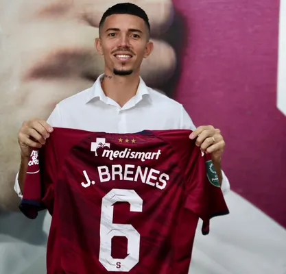 Jefferson Brenes utilizará la 10 de Saprissa y le cederá la 6 a Óscar Duarte. (