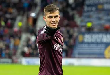 Kenneth Vargas sueña con dar el salto en Europa (Hearts FC).