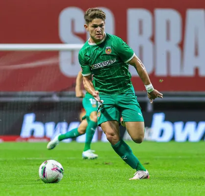 Brandon Aguilera marcó su primer gol en Portugal (Rio Ave).