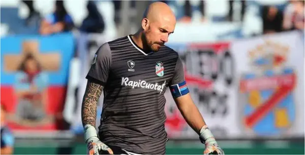 Alejandro Medina en su anterior equipo, Arsenal - La Red